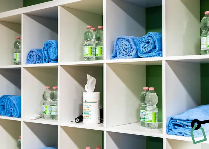 Hotiday Peretola מלון 4*